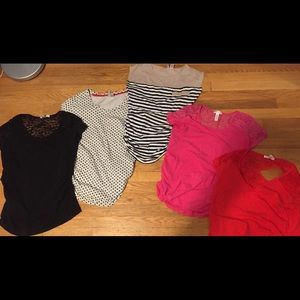 Lot of five maternity tops